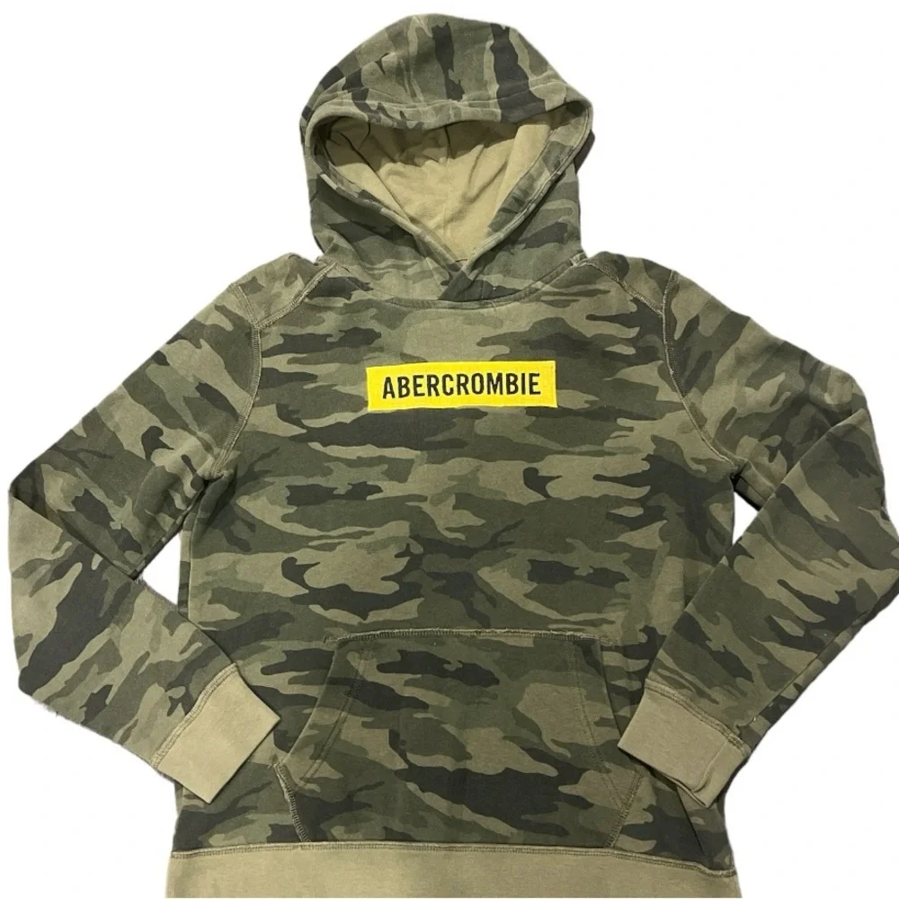Abercrombie Kids Camo Popover Hoodie Size 15/16 - Picture 1 of 8